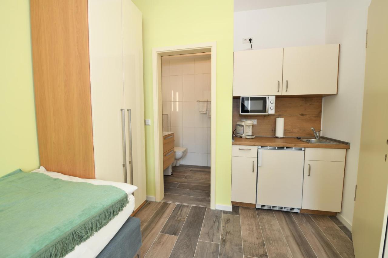 Gau-AlgesheimBoardinghouse Am Welzbachアパートメント エクステリア 写真